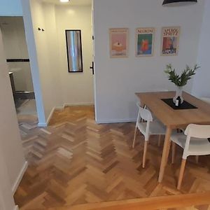 Apartamento de 2 Dormitorios